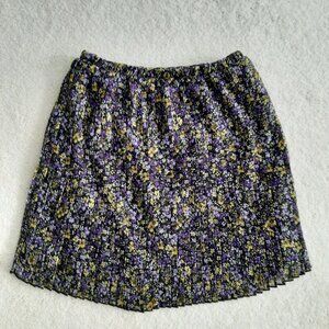 Floral pleated skirt